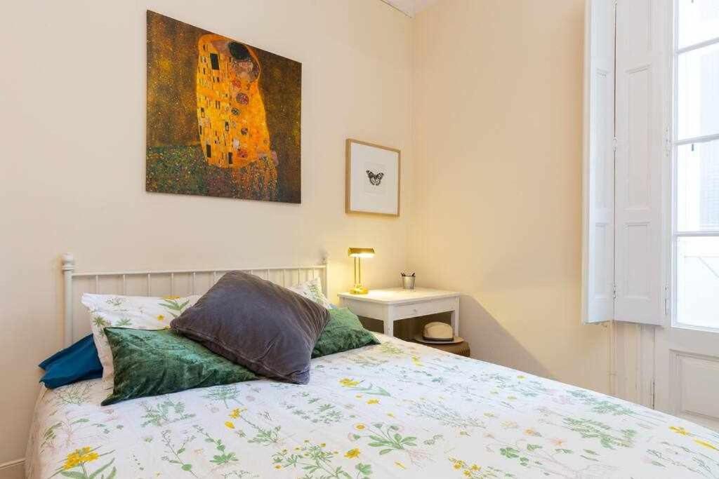 Cal Mateu 11 Huespedes Sagrada Familia Apartment Barcelona Ngoại thất bức ảnh